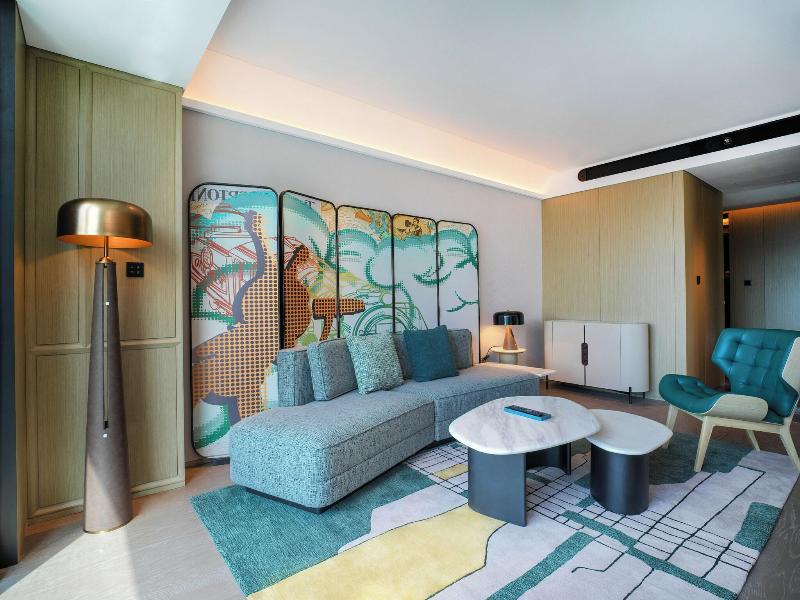 Renaissance Qingdao Hotel image