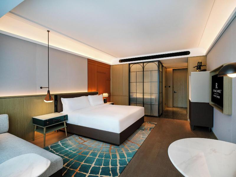 Renaissance Qingdao Hotel image