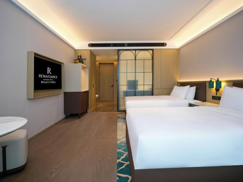 Renaissance Qingdao Hotel image