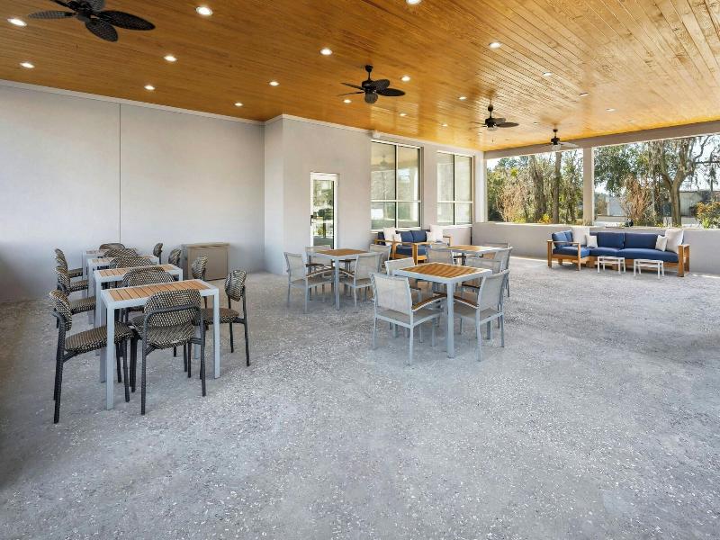 Element Savannah Midtown image