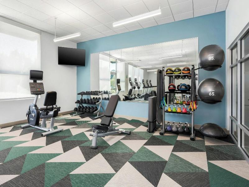 Element Savannah Midtown image