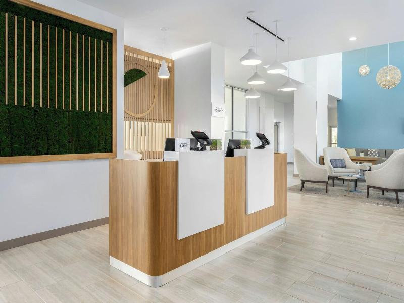Element Savannah Midtown image