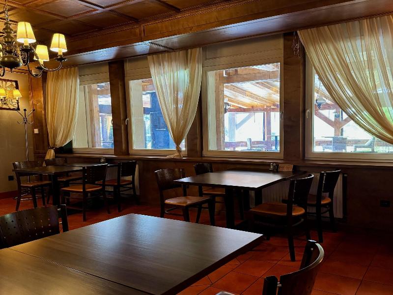 Hotel Avion image