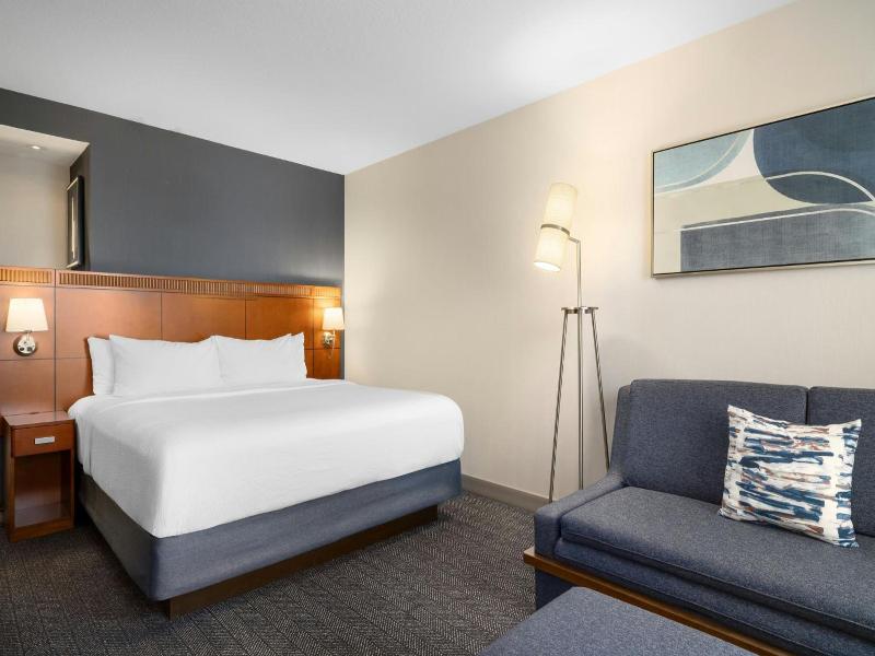 Courtyard By Marriott Des Moines Ankeny image