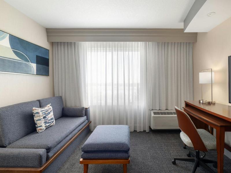 Courtyard By Marriott Des Moines Ankeny image