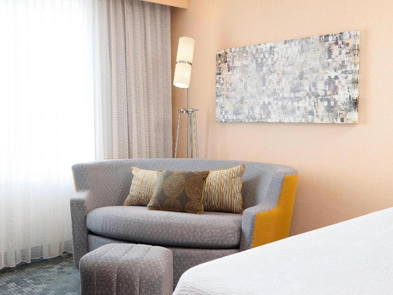 Courtyard By Marriott Des Moines Ankeny image