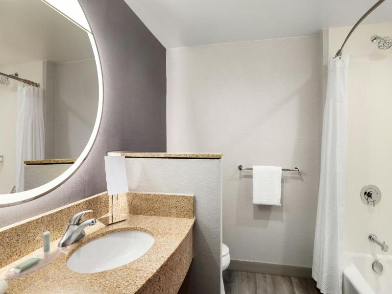 Courtyard By Marriott Des Moines Ankeny image