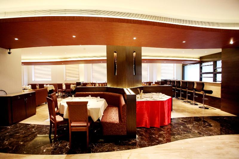 Hotel Dortn image