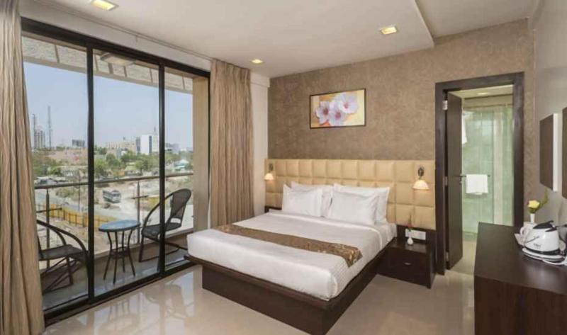 Hotel Dortn image