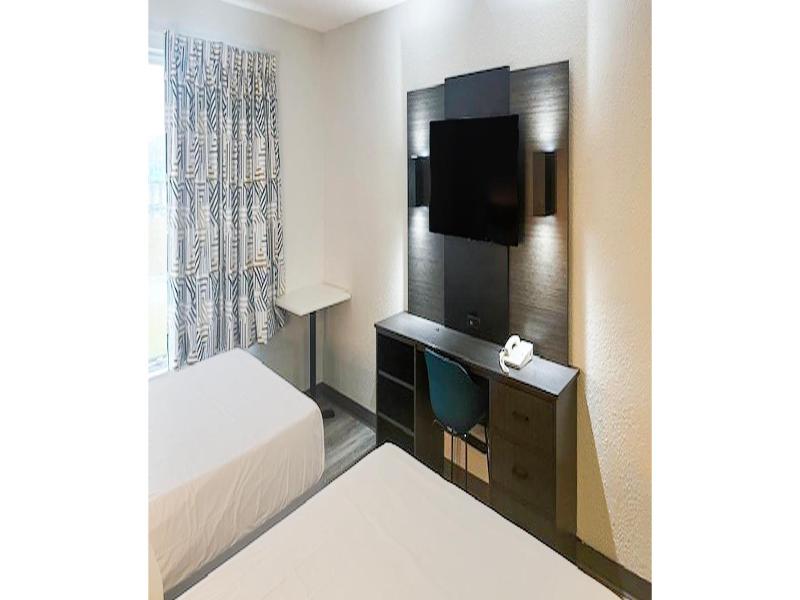 Studio 6 Suites Norcross, Ga image