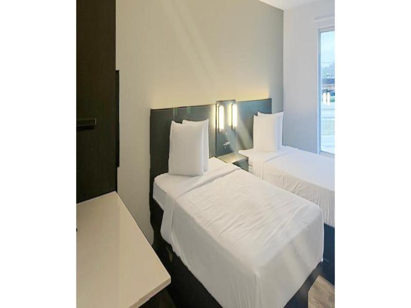 Studio 6 Suites Norcross, Ga image