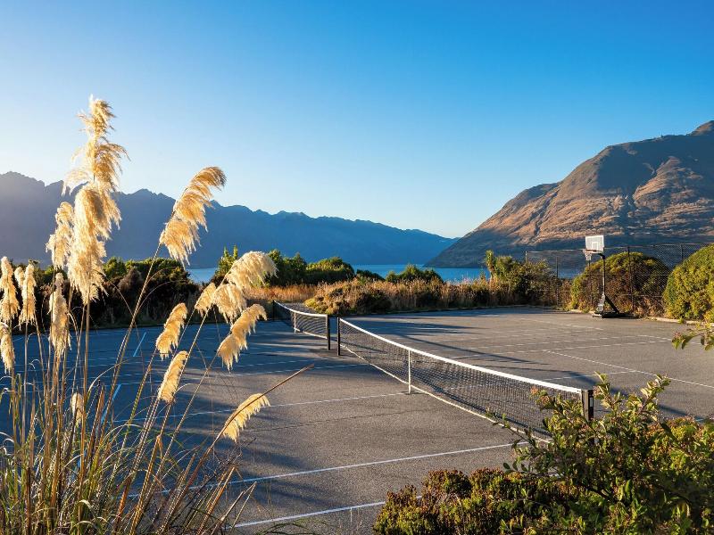 Platinum Queenstown Villas image