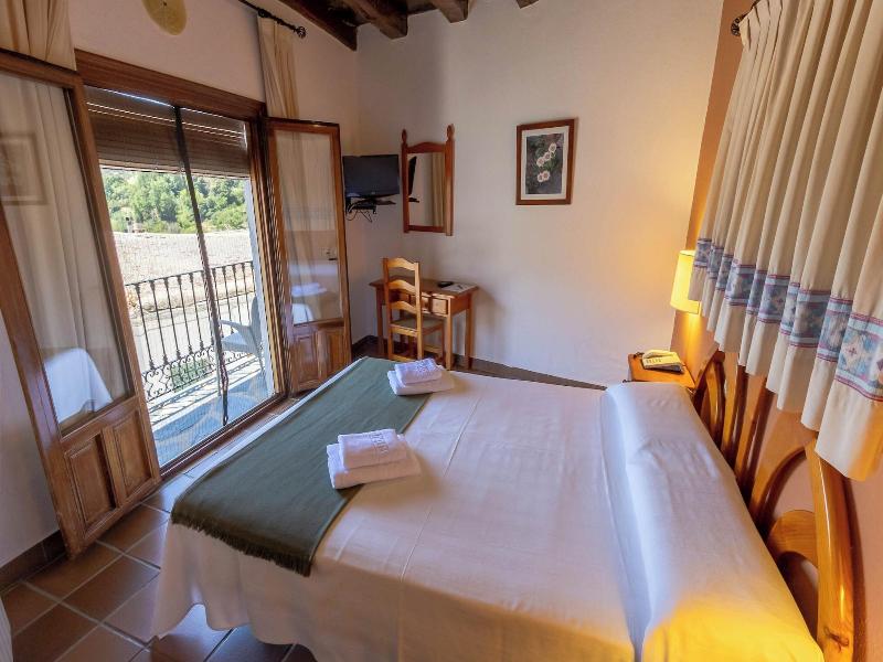 Hotel La Fragua I image