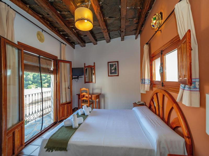 Hotel La Fragua I image