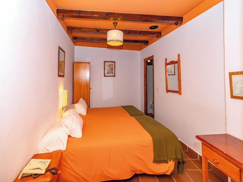 Hotel La Fragua I image