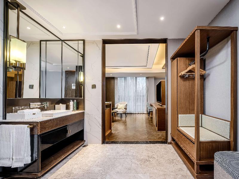 Hilton Garden Inn Beijing Guomao image