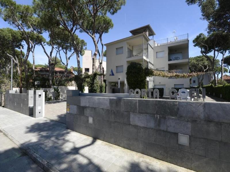Apartamentos Porta Coeli image