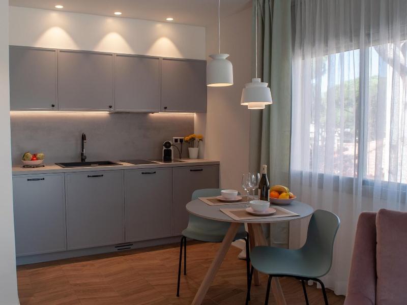 Apartamentos Porta Coeli image