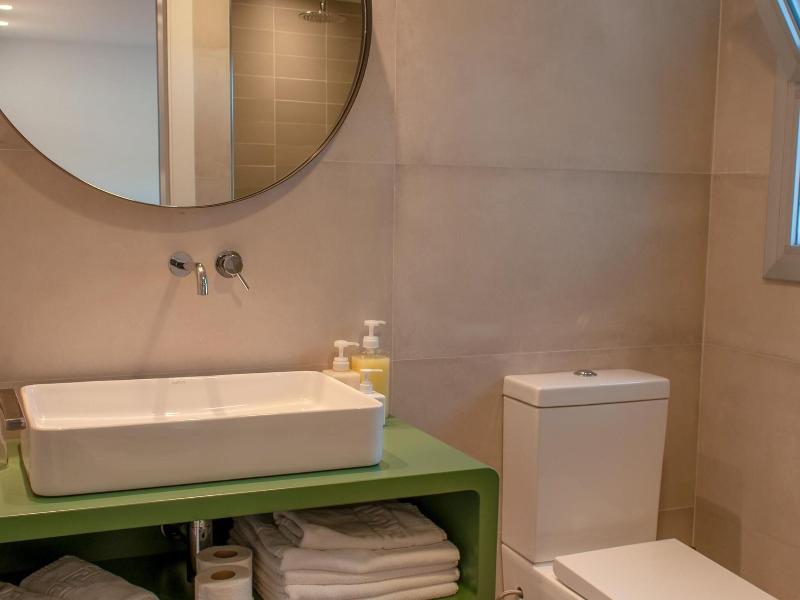 Apartamentos Porta Coeli image