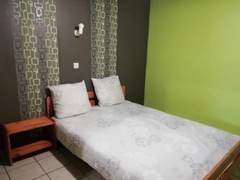 Hotel Dry Les Courtis image