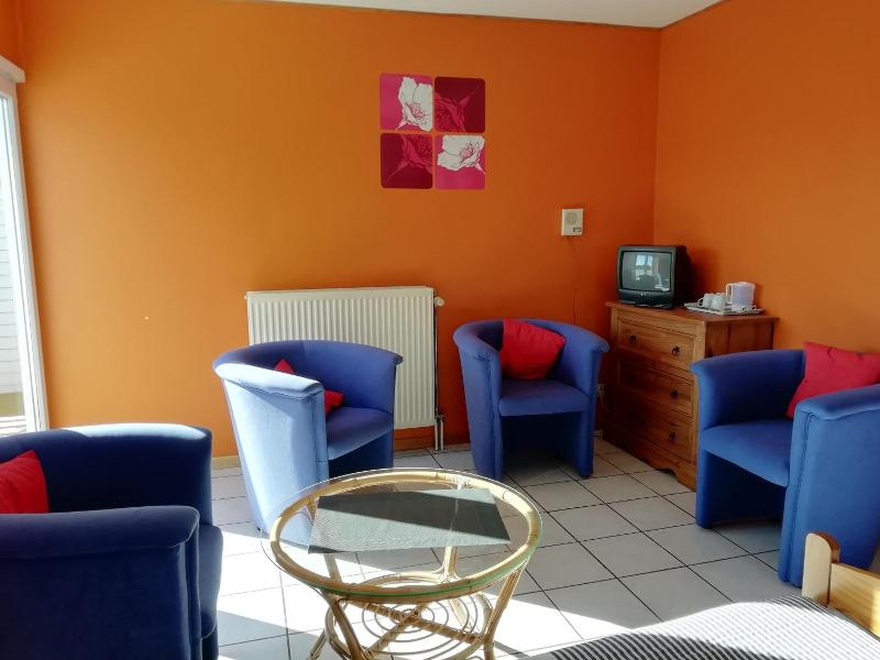 Hotel Dry Les Courtis image
