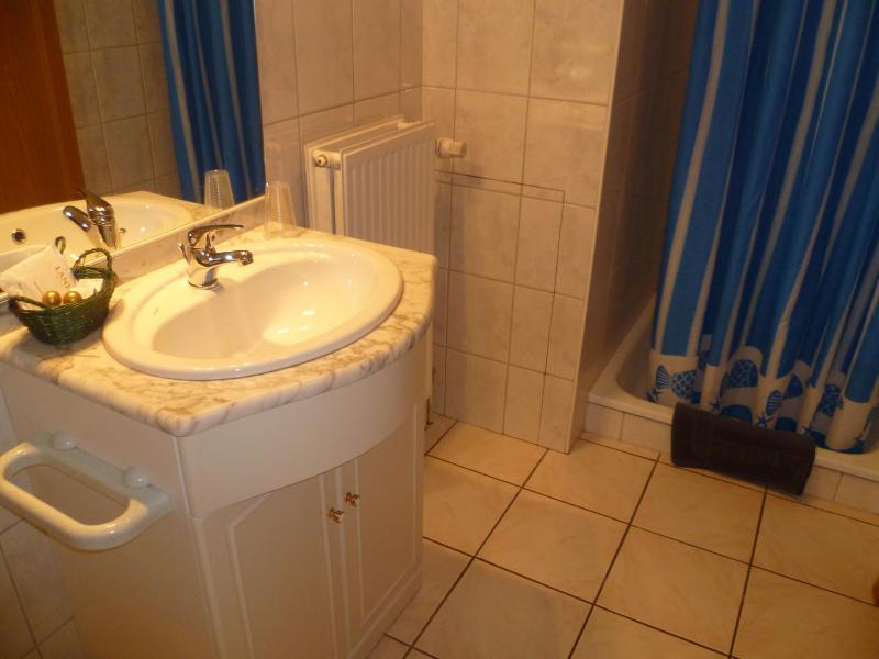Hotel Dry Les Courtis image