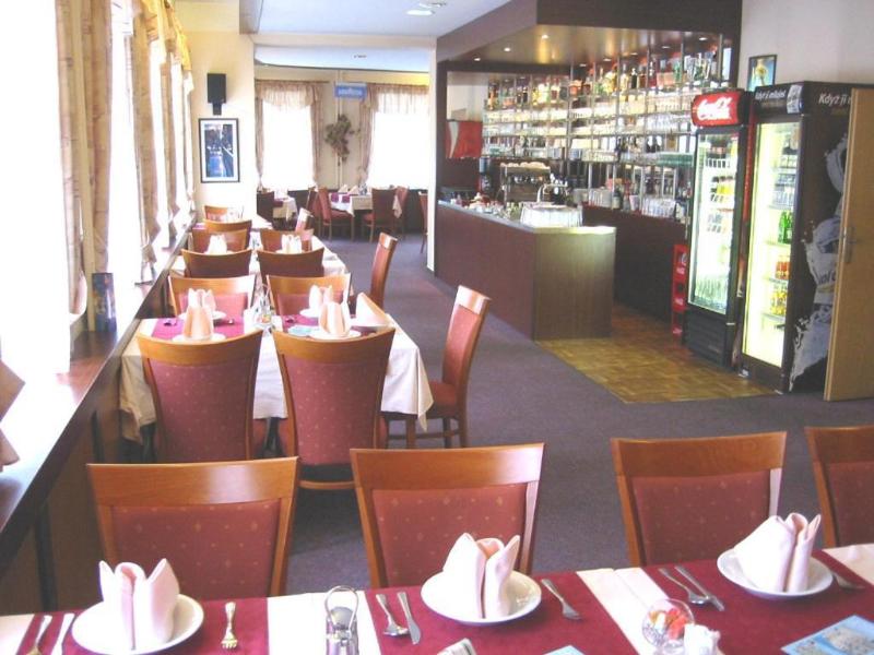 Hotel Grand image