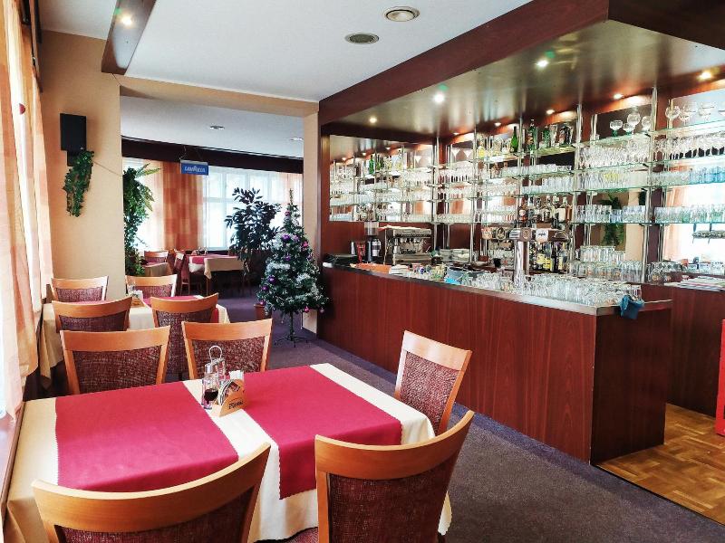 Hotel Grand image