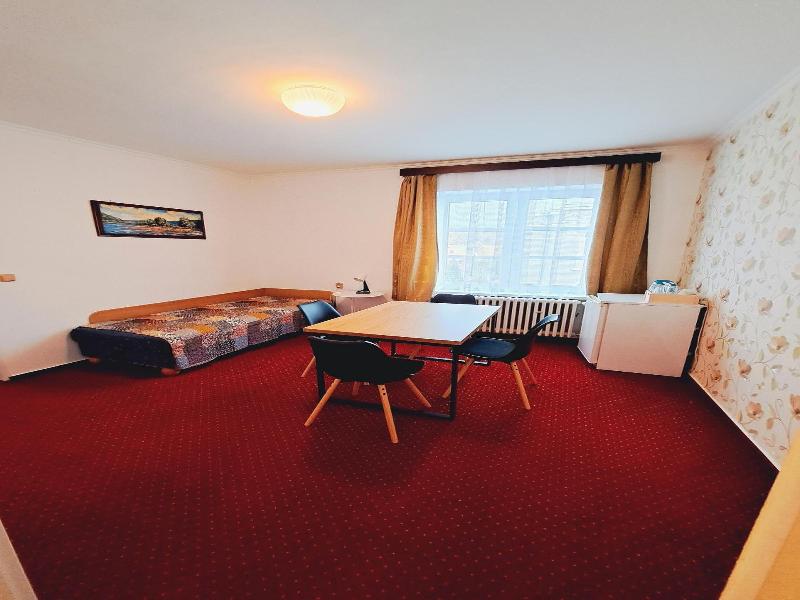 Hotel Grand image