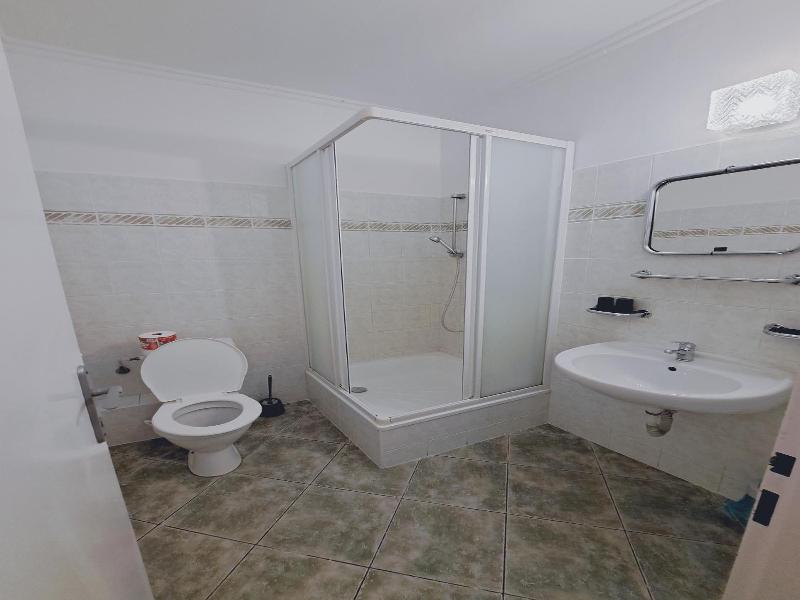 Hotel Grand image