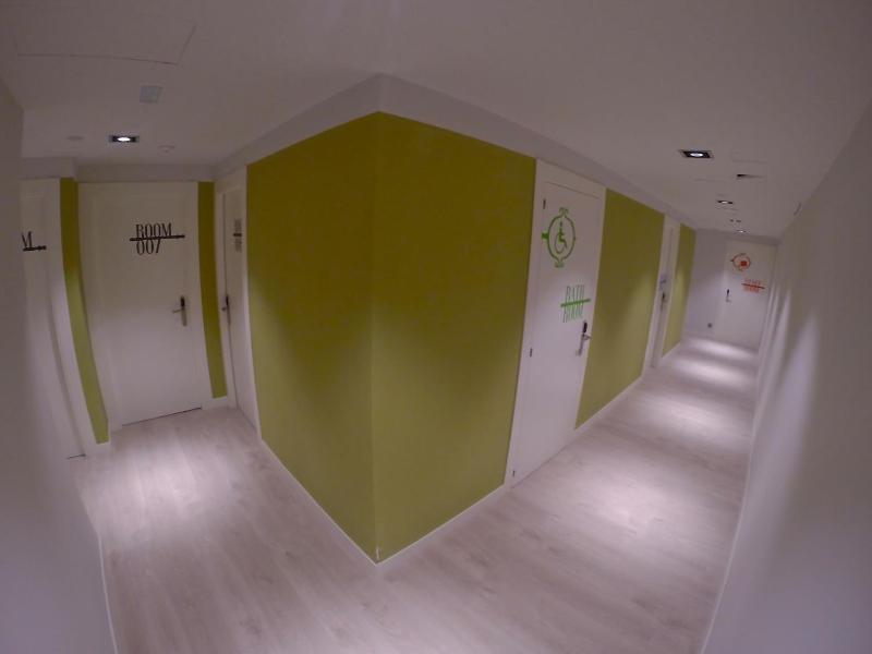 Room018bcn image