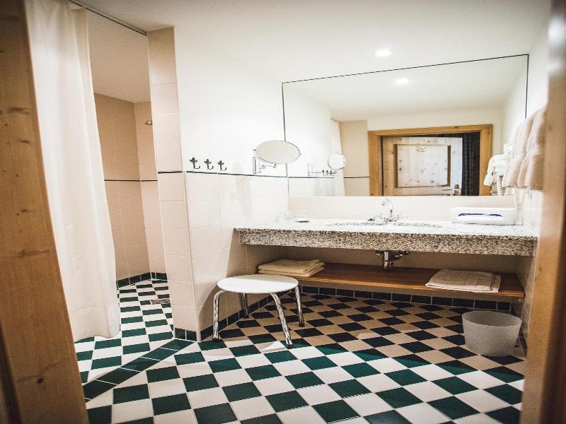 Hotel Gasthof Weitgasser image