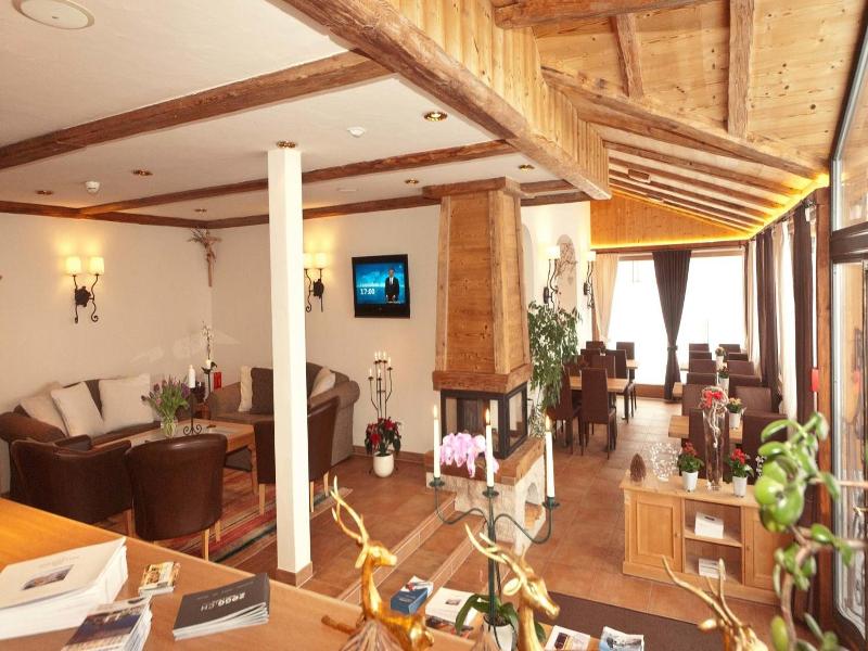 Waldpark Hotel Garni image