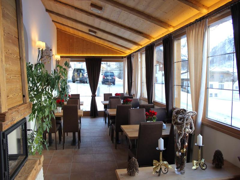 Waldpark Hotel Garni image