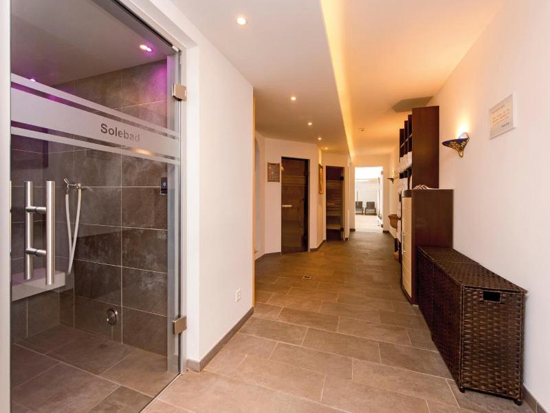 Waldpark Hotel Garni image