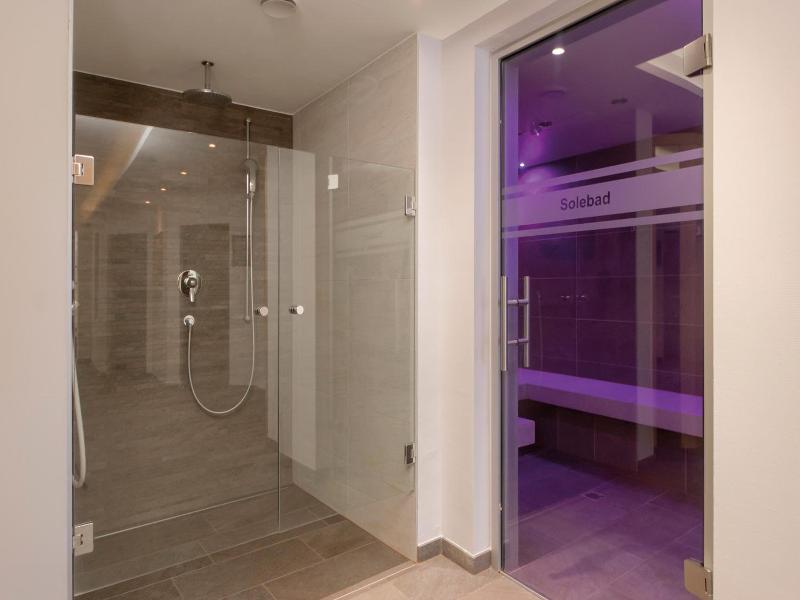 Waldpark Hotel Garni image