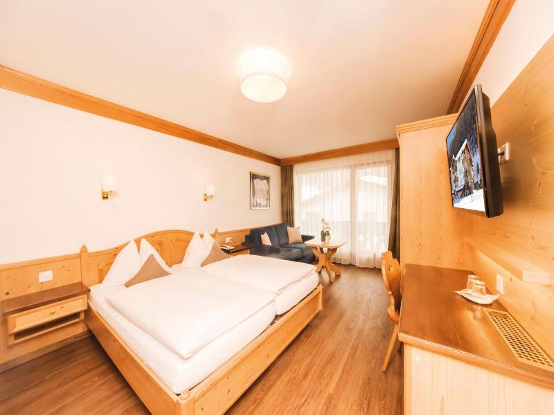 Waldpark Hotel Garni image