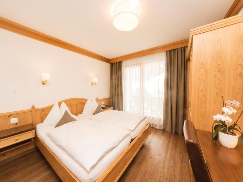 Waldpark Hotel Garni image