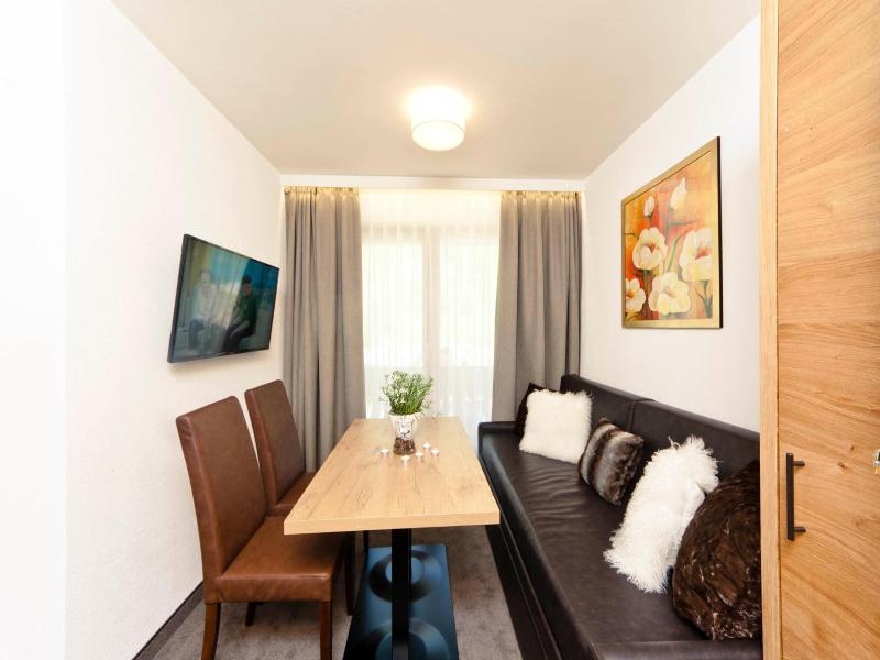 Waldpark Hotel Garni image