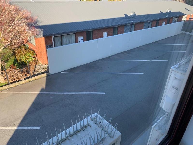 Red Tussock Motel image