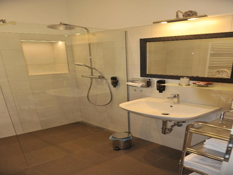 City Zimmer Appartement Dina Mariner image