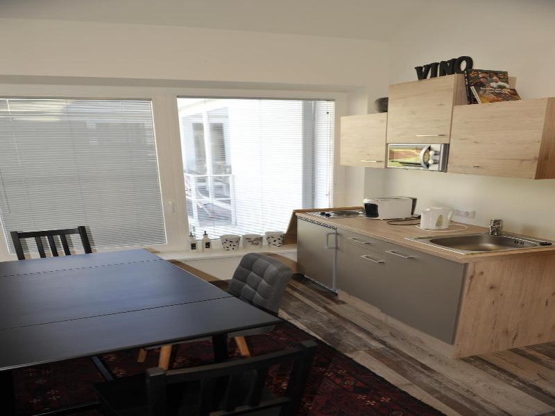 City Zimmer Appartement Dina Mariner image