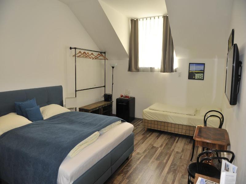 City Zimmer Appartement Dina Mariner image