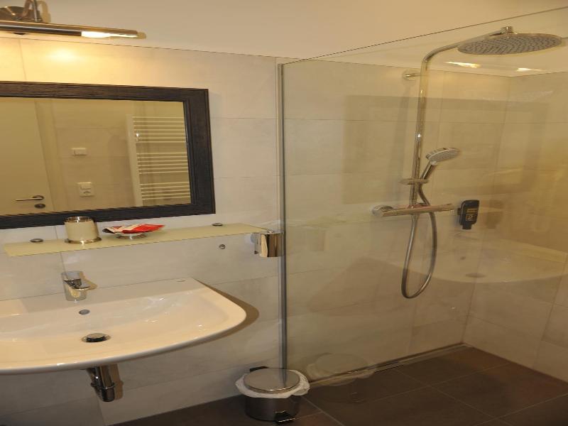 City Zimmer Appartement Dina Mariner image
