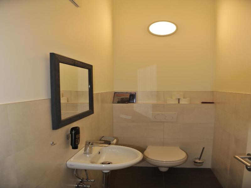 City Zimmer Appartement Dina Mariner image