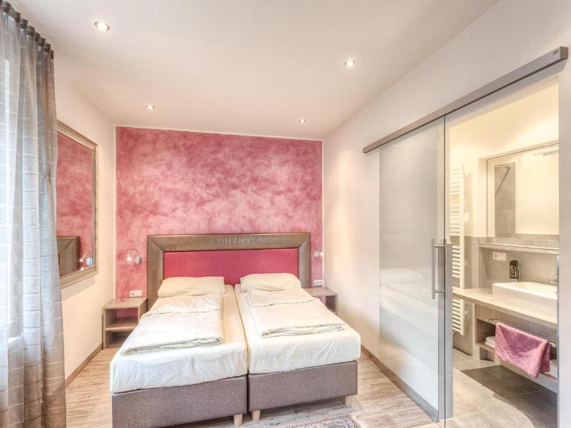 City Zimmer Appartement Dina Mariner image
