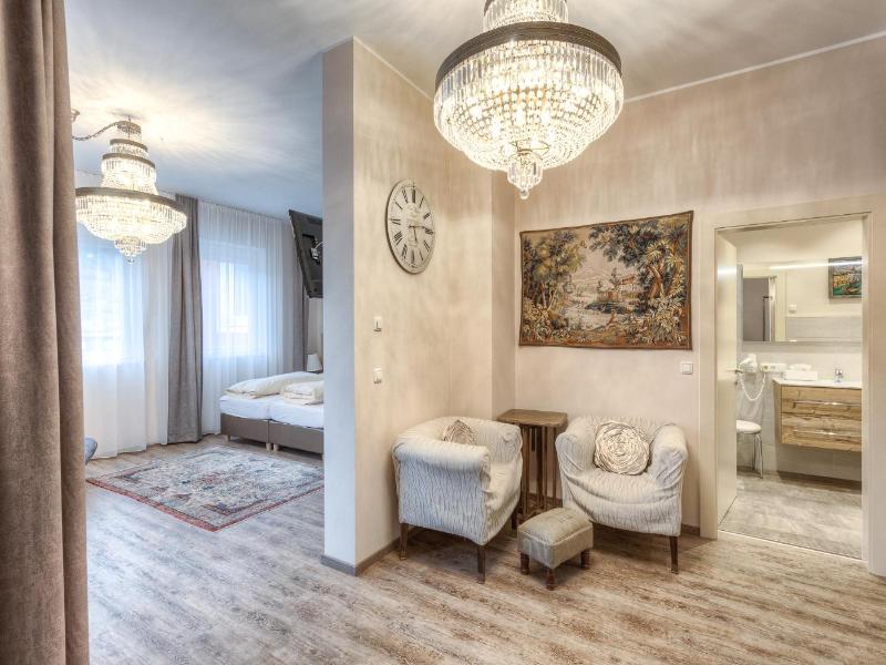 City Zimmer Appartement Dina Mariner image