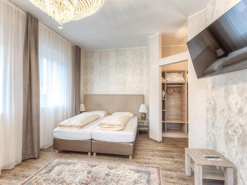 City Zimmer Appartement Dina Mariner image