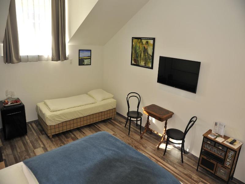 City Zimmer Appartement Dina Mariner image