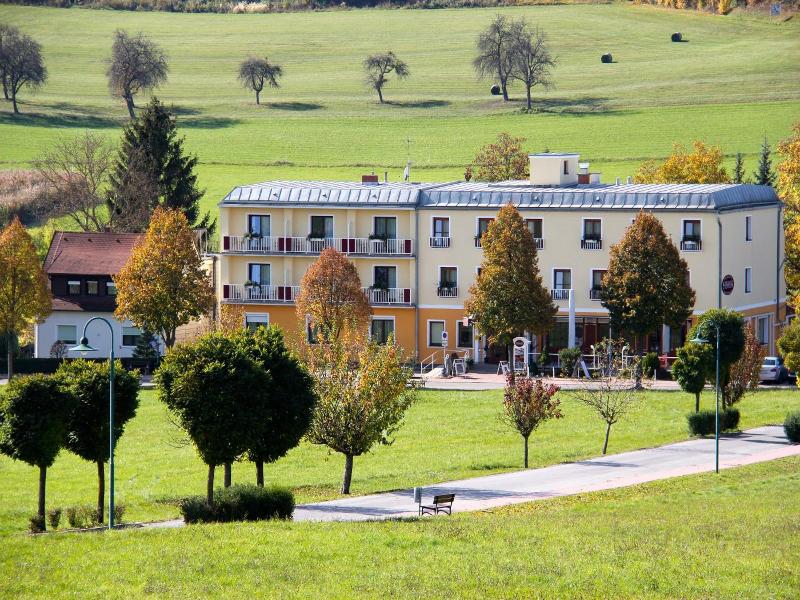 Simon Hotel Cafv image